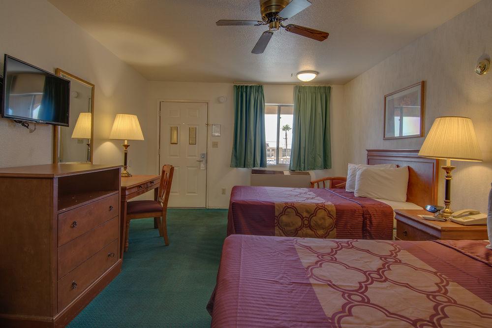بيكرسفيلد Vagabond Inn Buttonwillow I-5 Exit 253 المظهر الخارجي الصورة